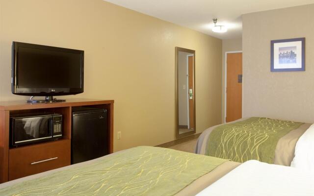 Quality Inn & Suites I-40 East