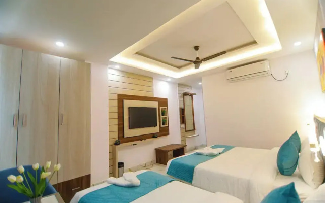 Paarth Grand