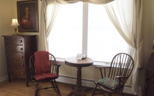 The Pawling House Bed & Breakfast