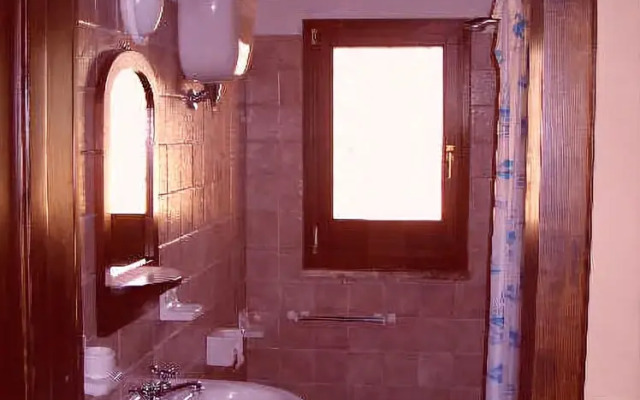 Il Grappolo e la Rosa