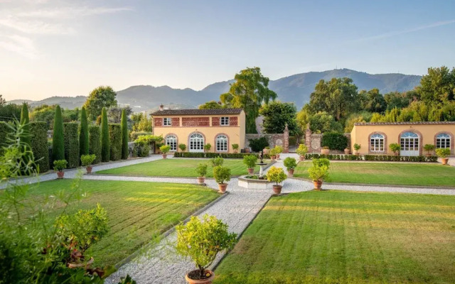 Villa Antica in Lucca