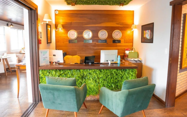 Flame Hotel Canela