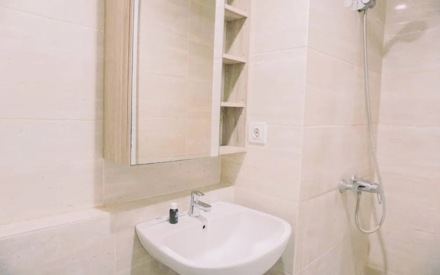 Homey and Cozy Studio at Springwood Residence Tangerang Apartment