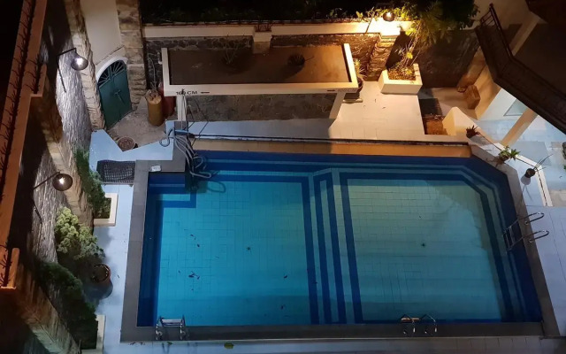 Hotel Scarlet Bukit Pakar