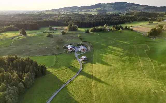 Characteristic Apartment in Bernbeuren