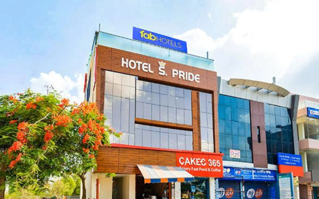 FabHotel S Pride