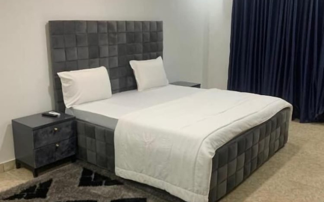 Weena Hotel & Resort