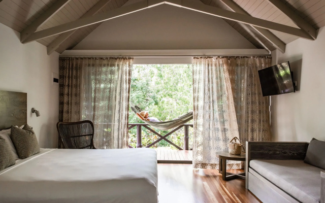 Palm Bungalows – Guest Rooms – Hamilton Island