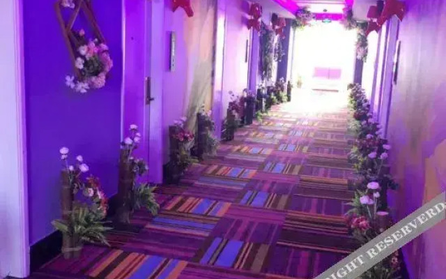 V8gaohua Business Hotel