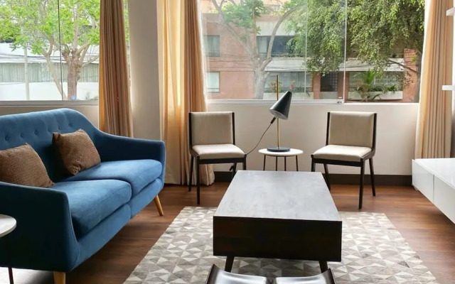 w Luxury 2BR in Blas Cerde a San Isidro
