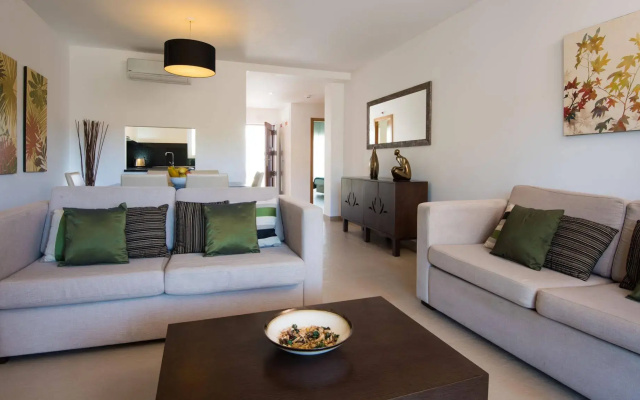 Eden Villas & Apartments