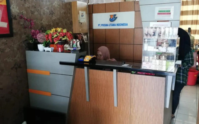 OYO Life 2517 Apt the Suites Metro by Prisma