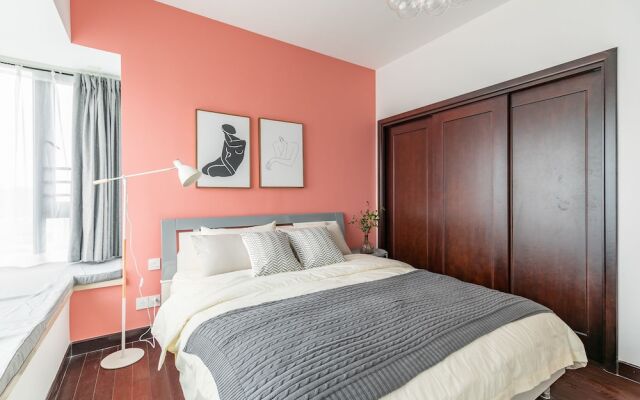 Locals Boutique Apartment Huafa Plaza 20