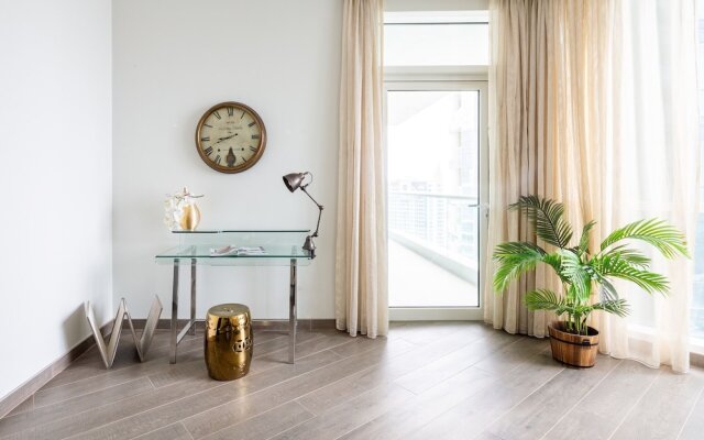 Astonishing & Grand 3BR w/ Beach Views & 2 Balconies!