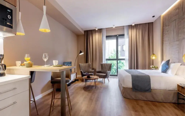 Dauria Suites HA