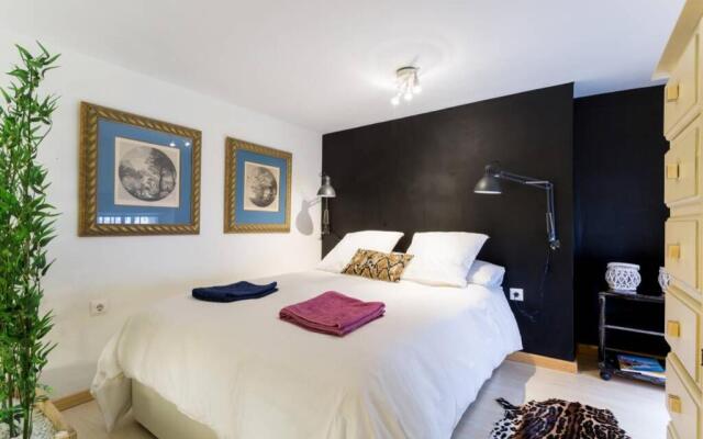 Pretty Duplex In Bohemian District-City Center