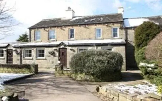 Three Acres Inn & Restaurant