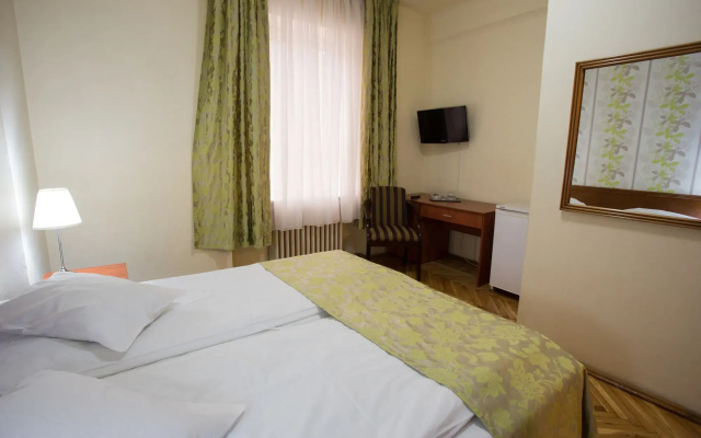 Hotel Rina Cerbul