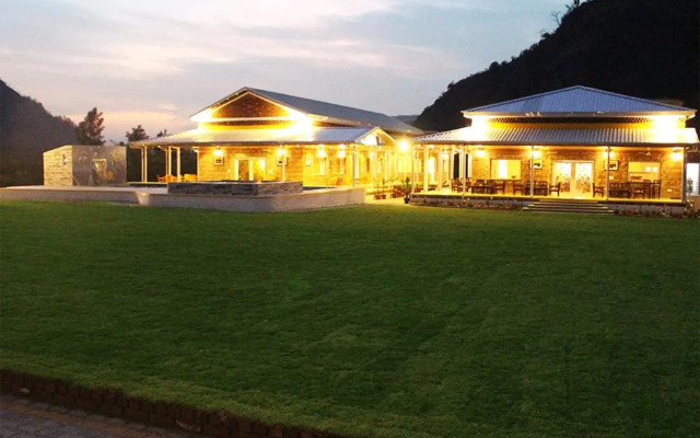Four Banyans Spirit and Nature Resort