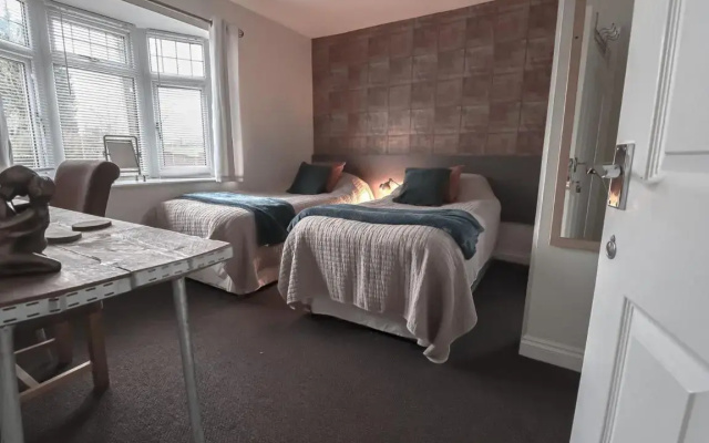Little Lodge