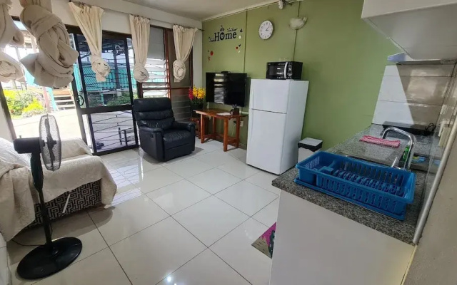 Axis Apartments