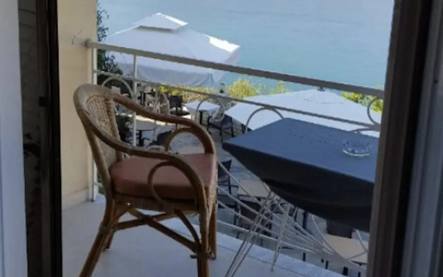 Dimitra Apartments Kommeno