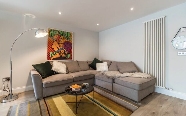 The Jack Butler Yeats Suite by 5STARSTAY
