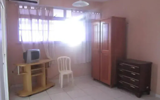 Francisquinha Cruz Residencial