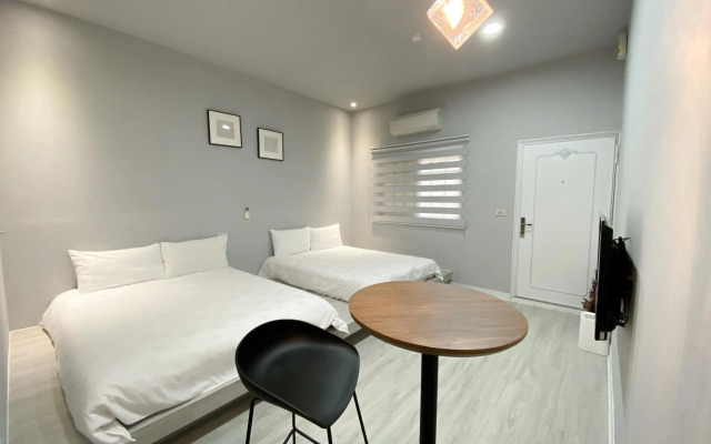 Tourist Home B&B