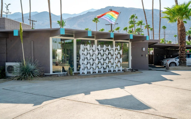 Century Palm Springs