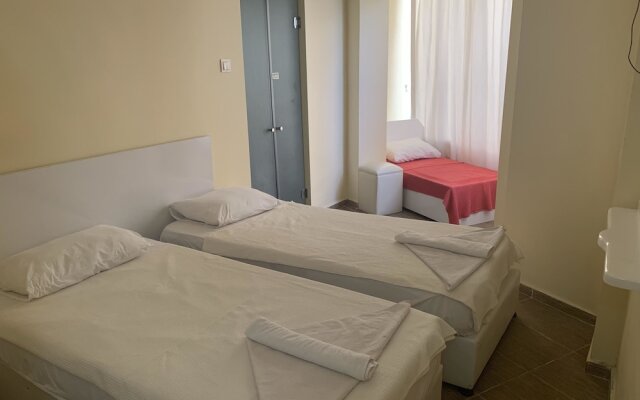 Aladin Hotel