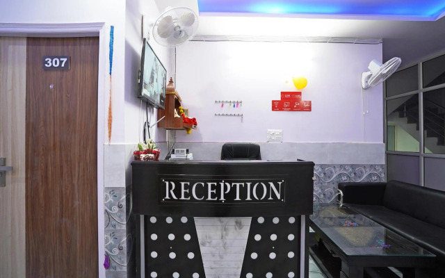OYO 46441 Five Star Residency