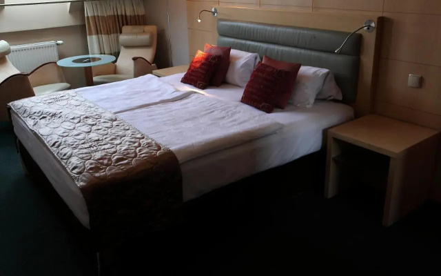 Hotel Katrina
