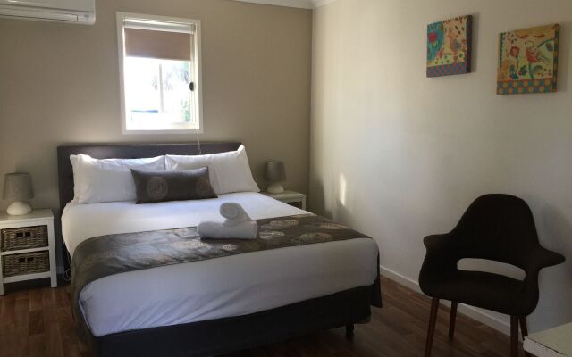 Amaroo Holiday Park