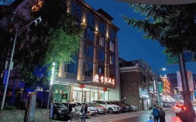 Edelweiss Hotel