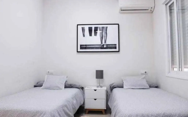 BEST LOCATION apartment in MARBELLA. BEACHFRONT!!