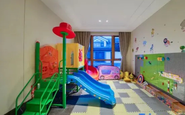 Shenxianju Mingjun Hotel