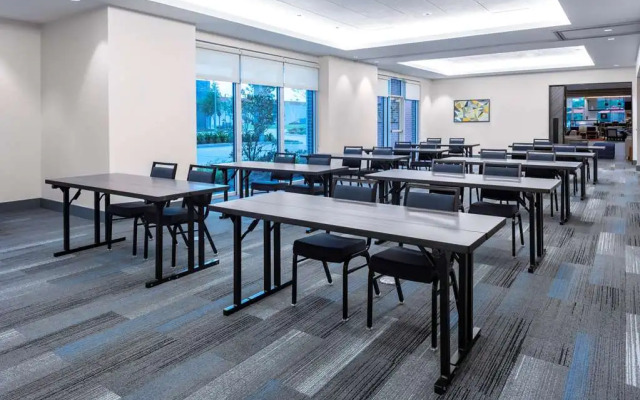 Hyatt House The Woodlands-Shenandoah