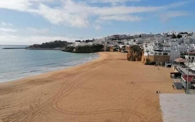 Sunset View Apartment - 22