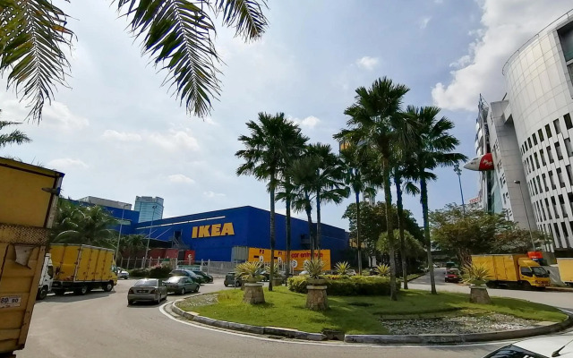 Crown8 Suite (Sunrise & City View)@Empire City