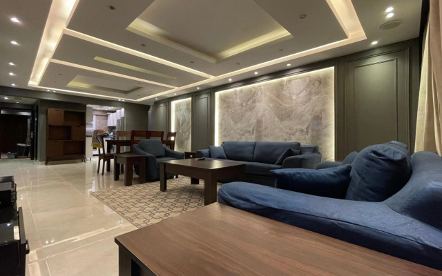 F5 luxury Apartment - شقة فندقية فاخرة المهندسين