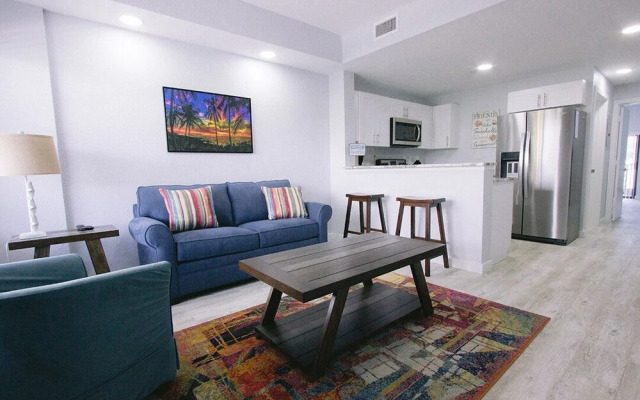 Vistalmar King Deluxe - One Bedroom Apartment