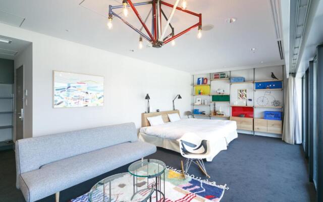 SETOUCHI KEIRIN HOTEL 10 by Onko Chishin