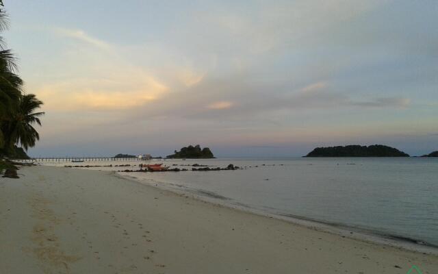 SHAZ Resort Pulau Tinggi