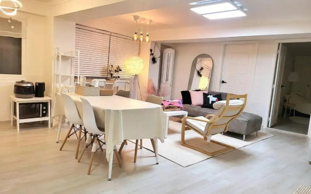 Seodaemungu Nice Villa