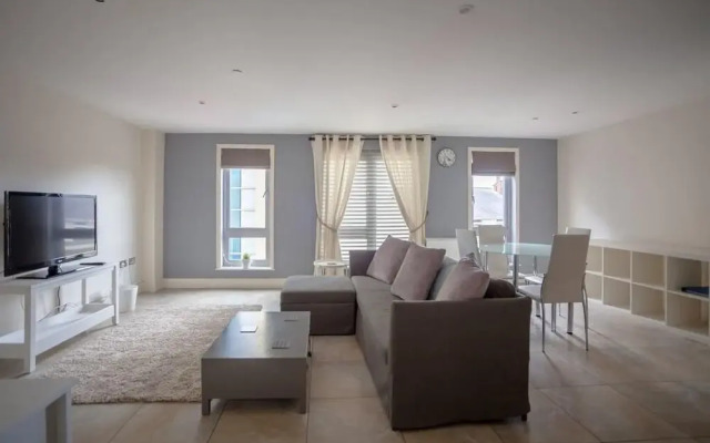 Sandpiper Apartment