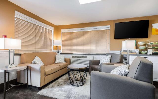 Quality Inn & Suites Silverdale Bangor - Keyport