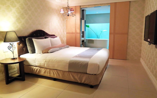 Herz Hotel