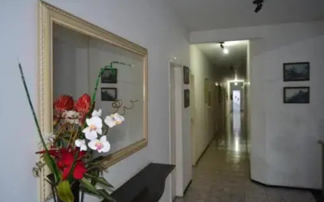 Hotel Villa Real