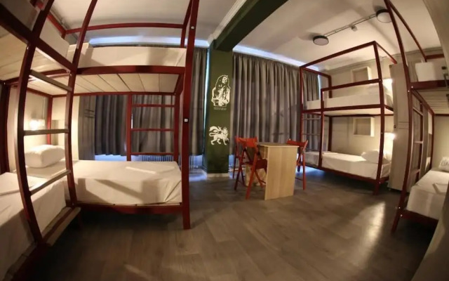 STAY Hybrid Youth Hostel